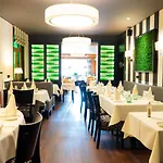 Hotel Restaurant Esser 3*
