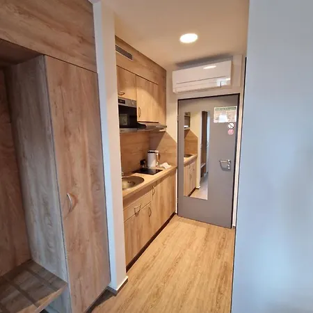 فندق Restaurant Esser 3*