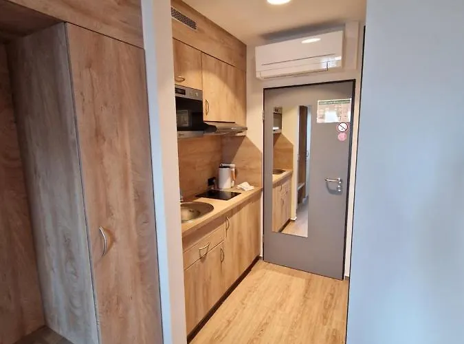 Hotel Restaurant Esser 3*